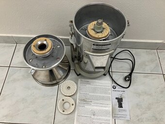 Elektrický mlynček na orieškové maslo - 9