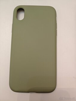 Apple iPhone Xr 64GB + Apple Watch 4 44mm 16GB - 9