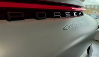 Porsche 911 GT3 RS Weissach Package - 9