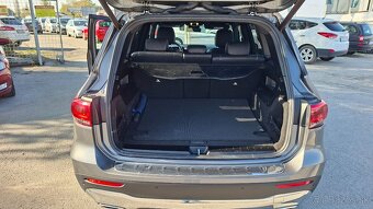 MERCEDES GLB 200d 4MATIC.AUTOMAT - 9
