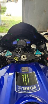 YAMAHA R1(2005,rn12) - 9