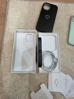Predám iPhone 15 256 GB – Čierna, TOP stav - 9