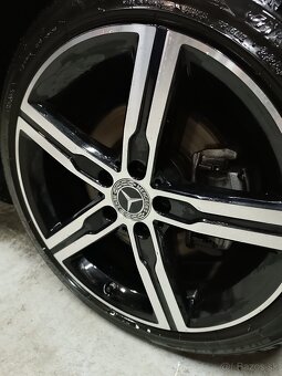 Mercedes Benz CLA schoting brake 200 D 4x4 - - 9