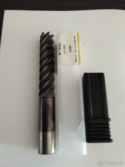 TK frézyTK vrtáky, Vbd plátky , Nástrčná hlava - 9