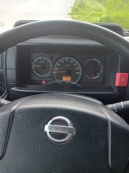 Predam Nissan Cabstar trojstranny sklapač r.v.2011 - 9