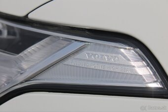 Volvo XC90 2.0 B5 Drive-E R-Design AWD A/T - 9