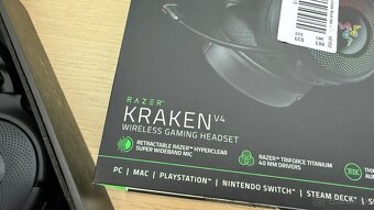 Razer Kraken V4 - 9