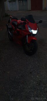 Honda Cbr 954 fireblade - 9