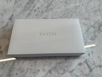 Apple Watch Ultra 2 prírodný titán - 100% stav - 9