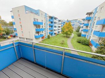 4i o výmere 92 m2 | dva balkóny | garážové stojisko | zariad - 9
