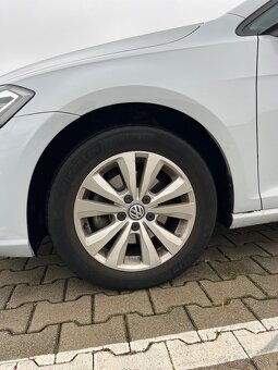 Volkswagen Golf 7.5 Facelift 1.6TDI 85 kW 11/2018 - 9