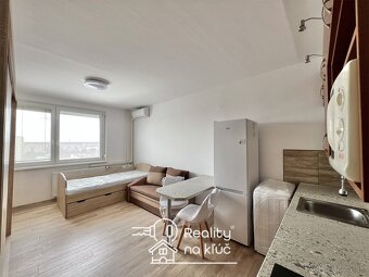 Na prenájom zariadená garsónka po kompletnej rekonštrukcii - 9