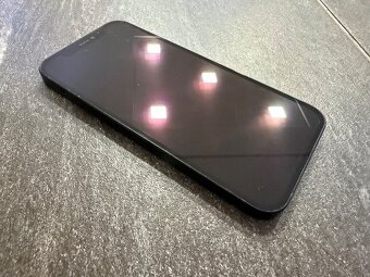 Apple iPhone 12 64 GB Black - 9