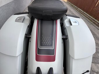 Indián Challenger - 9