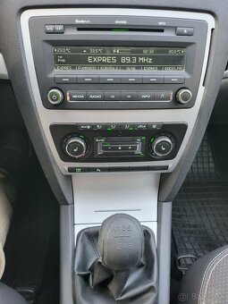 Predám Škoda Octavia Facelift Combi 2.0 TDI Elegance - 9