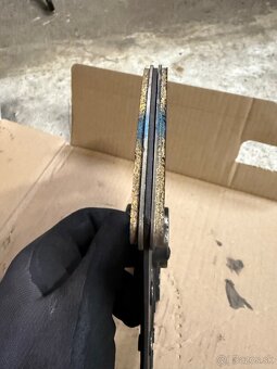 330d - Sachs Preformance prítlačák + Custom lamela - 9