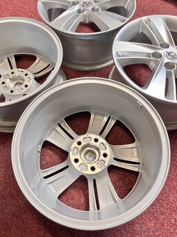 5x115 R17 Originál Alu Opel Insignia B - 2021 - TOP STAV - 9