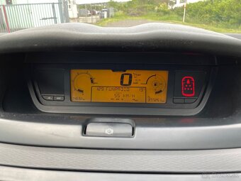 Citroën C4 picasso Grand - 9