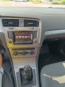 Volkswagen Golf Variant 1.2 TSI - 9