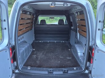Volkswagen Caddy 2.0 TDi - 9