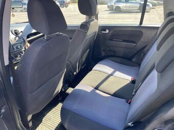Ford Fusion - 9