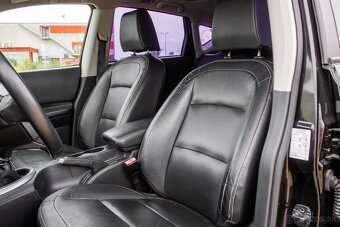 Nissan Qashqai 2.0 benzín - 9