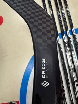 UPLNE NOVA PROFI HOKEJKA WARRIOR COVERT QR6 TEAM - 9