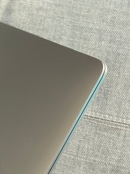 Macbook Air 2019, 13" - 9