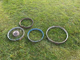 Ráfiky na pionier 555 - 9