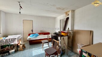 TIMA Real na predaj vidiecka usadlosť na 25á pozemku, - 9