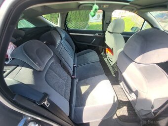 Peugeot 407sw 1.6 tdi - 9