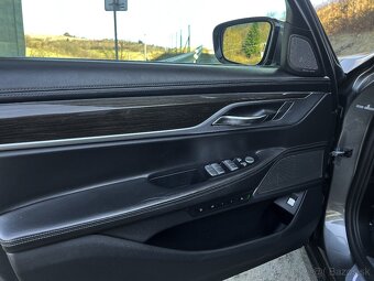 BMW 730d xDrive A/T, HUD, Active Sound Booster, Odpočet DPH - 9
