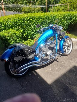 HONDA VT 1300 CX FURY - 9