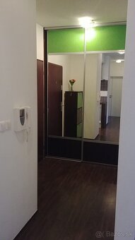 Prenájom zariad. bytu s garáž. státim. - 9