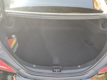 Mercedes Benz cla220 cdi - 9