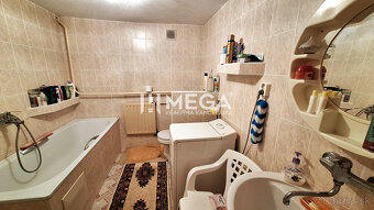 EXKLUZÍVNE NA PREDAJ:  3.podlažný dom v meste Snina - 9