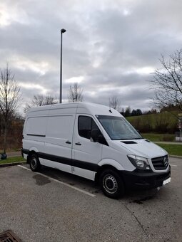 Mercedes-Benz Sprinter 211 - 9