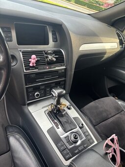 Audi q7 3.0 Quatro 3x sline - 9