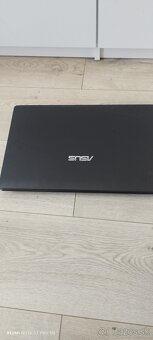 Notebook ASUS - 9