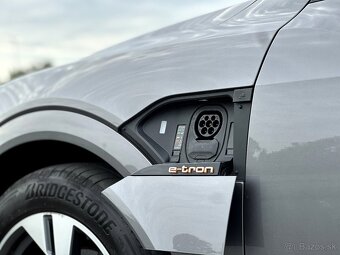 Audi E-tron 50 quattro S line Sportback 230kW 313PS PANORAMA - 9