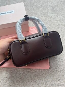 Miu Miu hnedá kabelka - 9