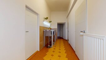 Aj investične na Airbnb, 3-izbový byt na pešej zóne, v srdci - 9
