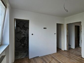 6i rodinný dom - Lehota pod Vtáčnikom - 9