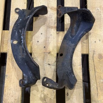 Predná náprava Tatra 148 po dieloch - 9