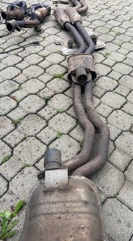 Výfuk BMW E46 330Ci Cabrio - 9