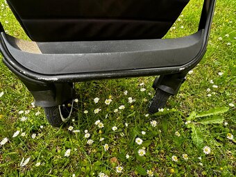 M O O N R O C C A E D I T I O N + detský kočík
- 9