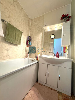 Predaj 2,5 izbový byt, balkón, Chrenová - 9