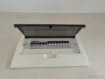 Záhradný domček s pozemkom (879 m²), elektrinou, vodou - 9