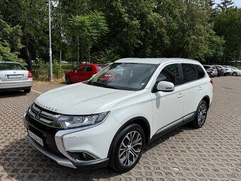 Mitsubishi Outlander 2.2 DI-D Instyle A/T - 9