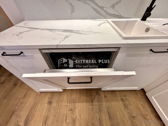 Ponúkame Vám na prenájom veľký 1 izbový byt v Nových Zámkoch - 9